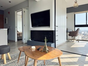 Departamento, vista al patio | Área de sala de estar