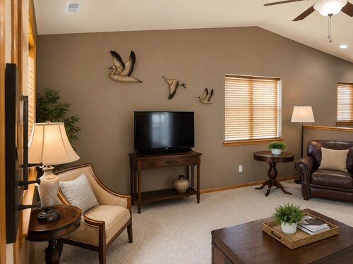 Cozy 2-bedroom condo in enchanting Spearfish with AC and two car garage