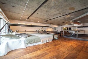 WiFi, bed sheets - Designer studio accommodate 4 people 5th floor / 10 min from Shinjuku and Tokyo (Shinjuku City)