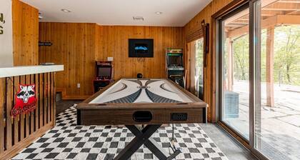 Movie Theatre * Wellness Retreat * Lakefront