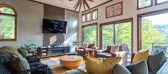 NEW: Catskills Lakefront Resort