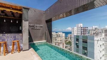 Apartemen Basic | Kolam renang
