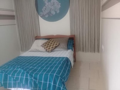 Douglas Airport Guesthouse
