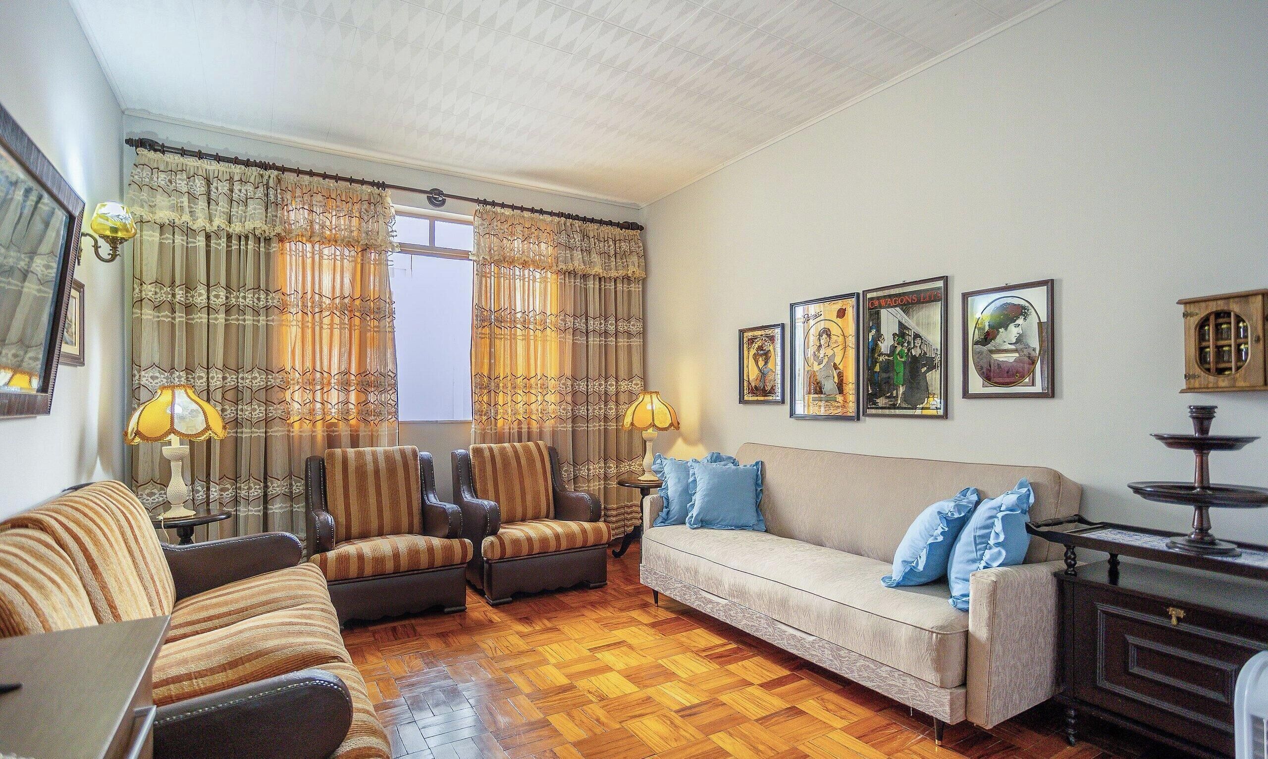 Basic Apartment | Living area | 40-inch TV with digital channels