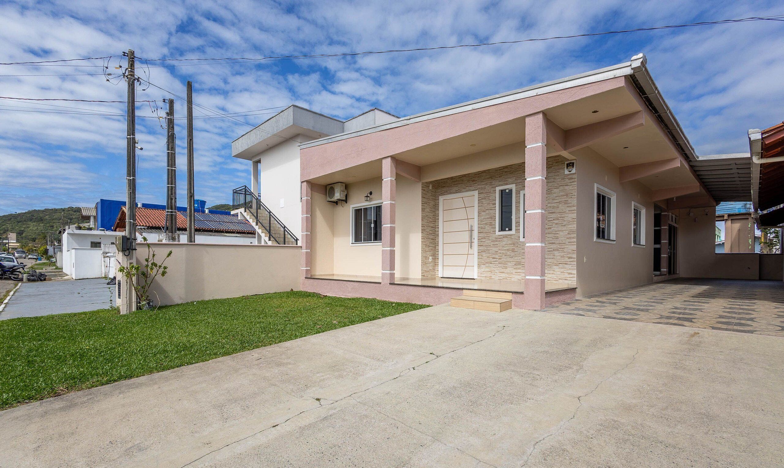 Villa | Exterior