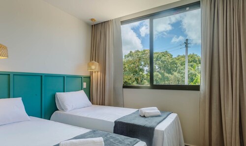 Apt 350m From the Beach in Condo w/ Pool Bbc0102