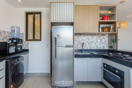 Apt in Condo w/ Pool 350m From the Beach Bbc0108