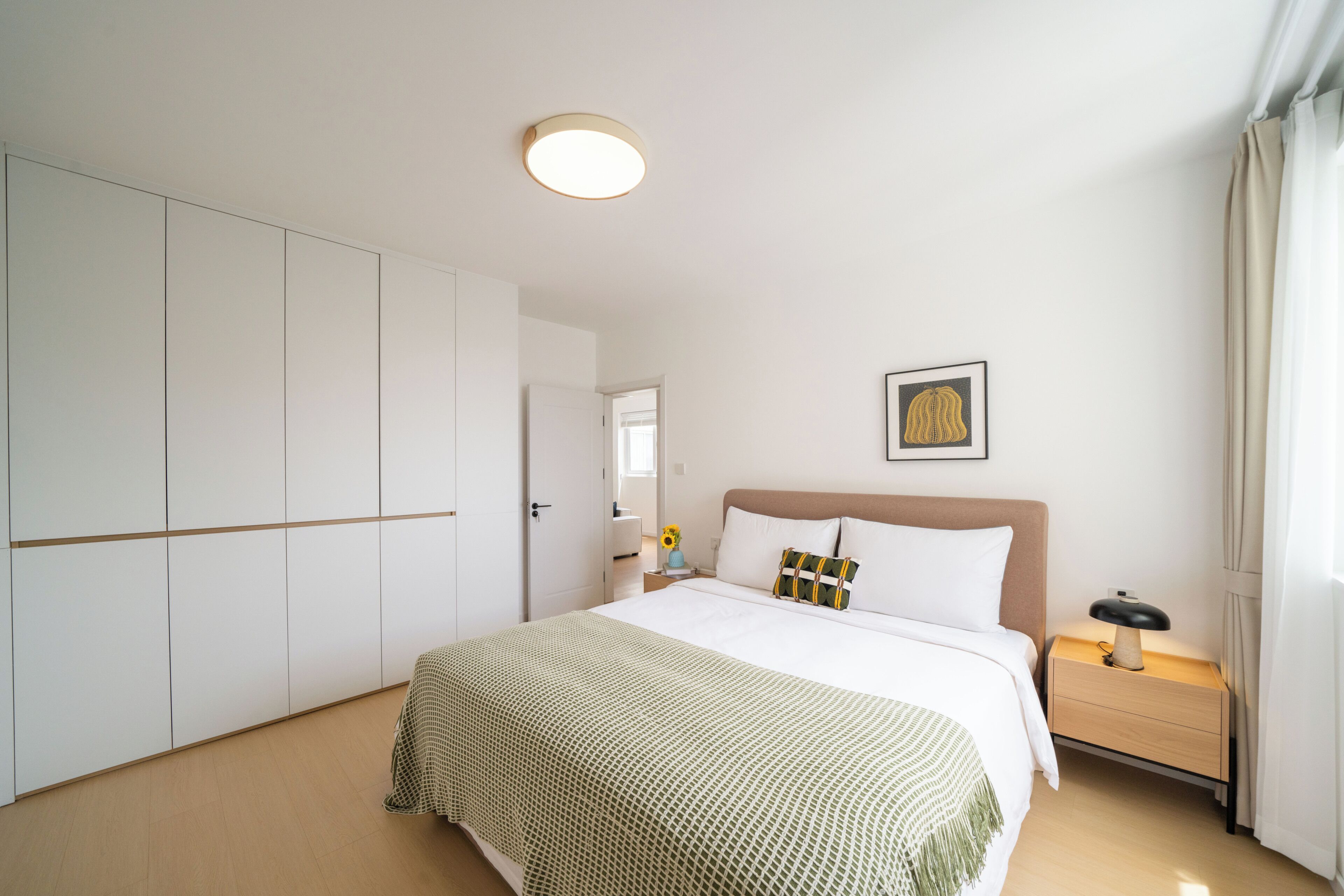 Family Apartment, 2 Bedrooms, Non Smoking, City View | Blackout drapes, soundproofing, WiFi (free)