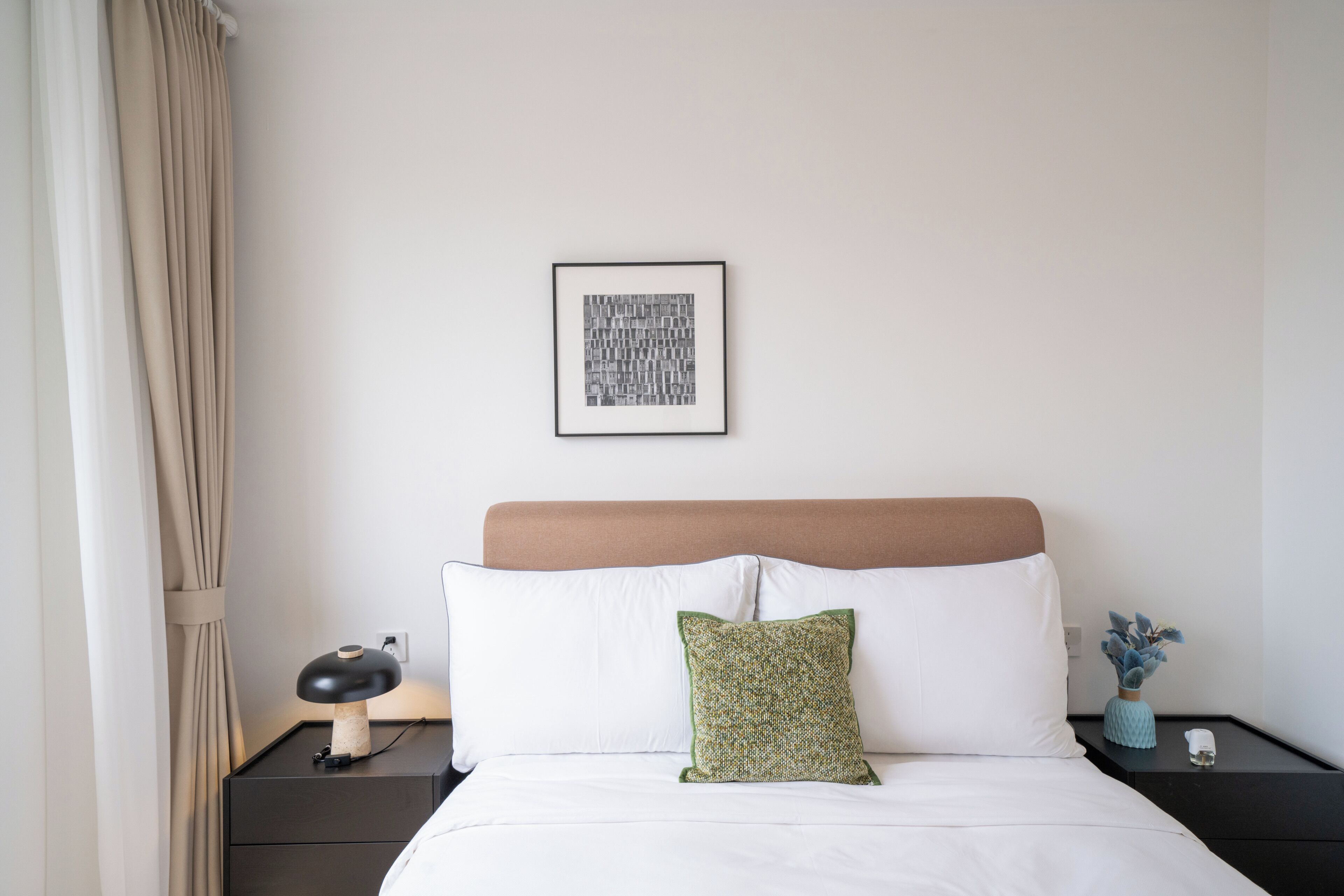 Family Apartment, 2 Bedrooms, Non Smoking, City View | Blackout drapes, soundproofing, WiFi (free)