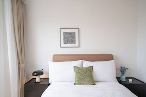 Family Apartment, 2 Bedrooms, Non Smoking, City View | Blackout curtains, soundproofing, free WiFi - Tyms 2BR 2BA APT Xujiahui Huijing Garden (Xuhui District,)