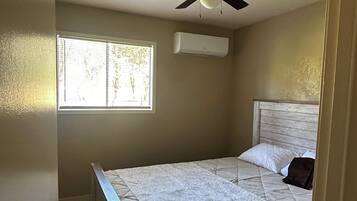 2 habitaciones, wifi gratis y ropa de cama