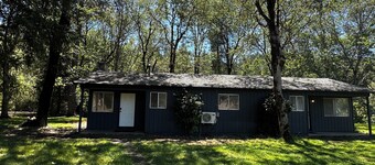 Chinook Cabin / Rogue River Reserve