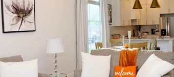 Acadian Cottage King Ste 7 mi to Sports Complex