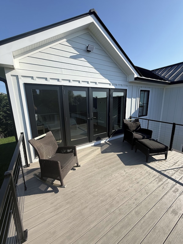 Terrace/patio - New Build Montauk Coastal Farmhouse | Fenced Heated Salt Pool & Walk to Beach (Montauk)