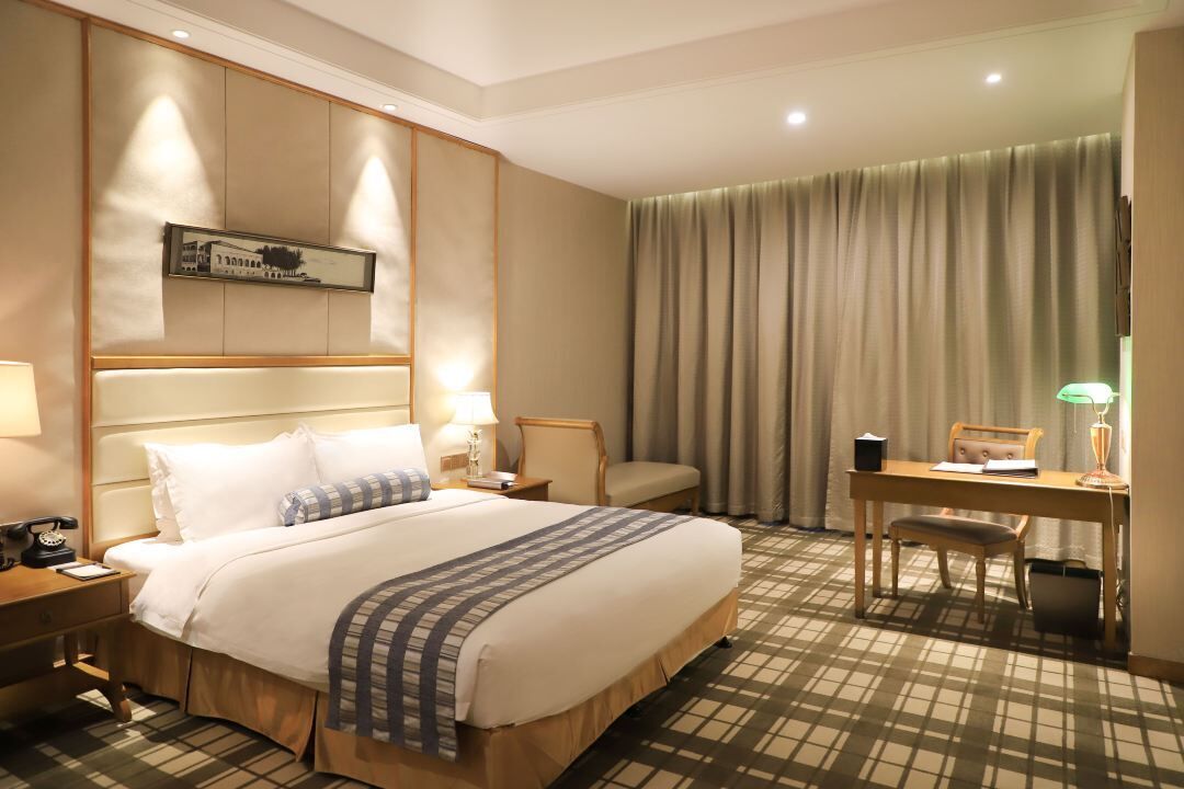 Luxury Single Room, Garden View