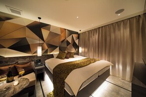 Free WiFi - HOTEL RETOUR NAMBA (Osaka)