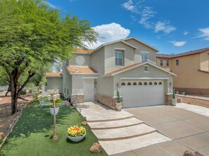 Exterior - Modern & Cozy Studio near Airport & Prime Shopping (Tucson)