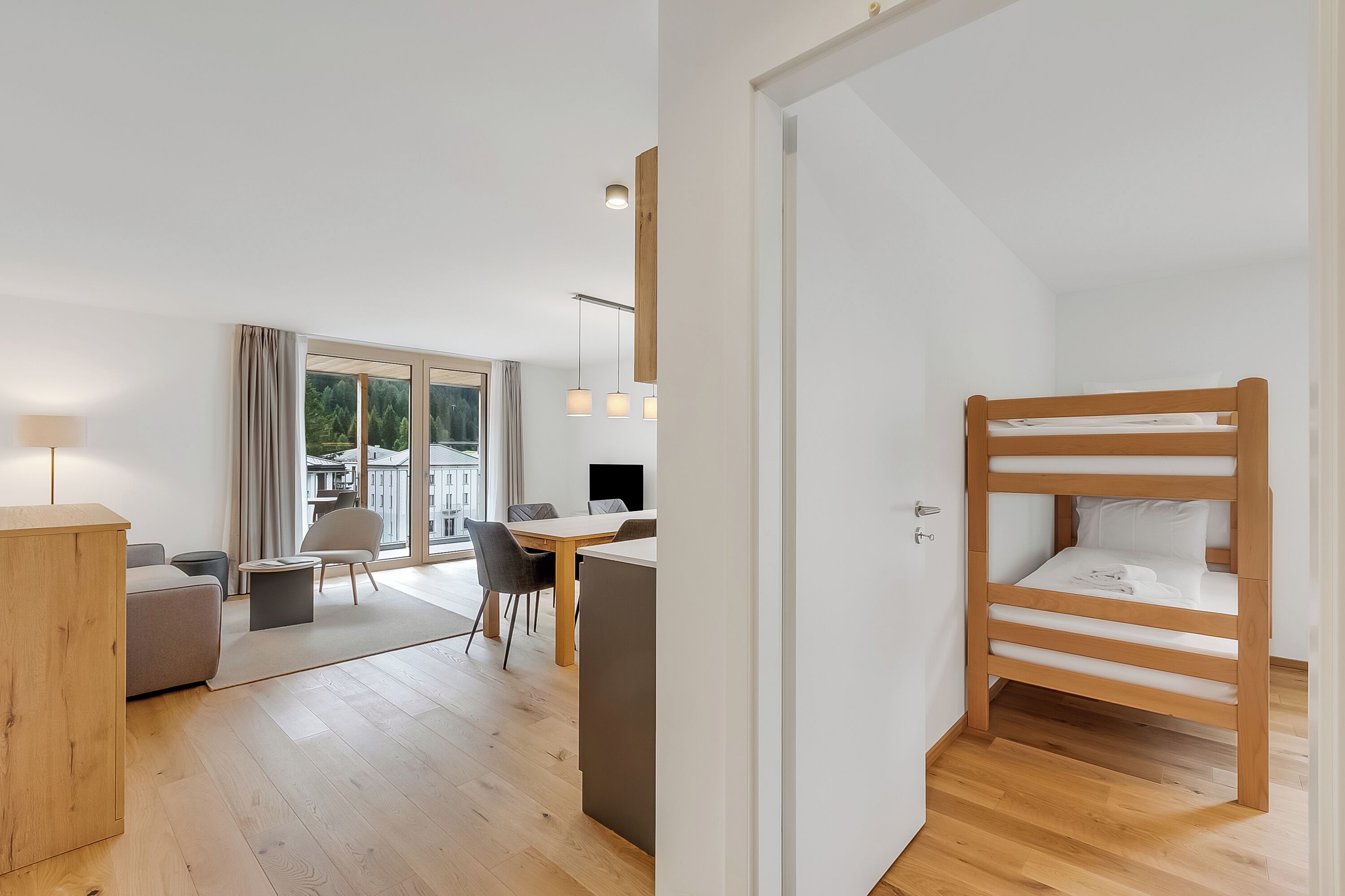 2 bedrooms, WiFi (free), bed sheets