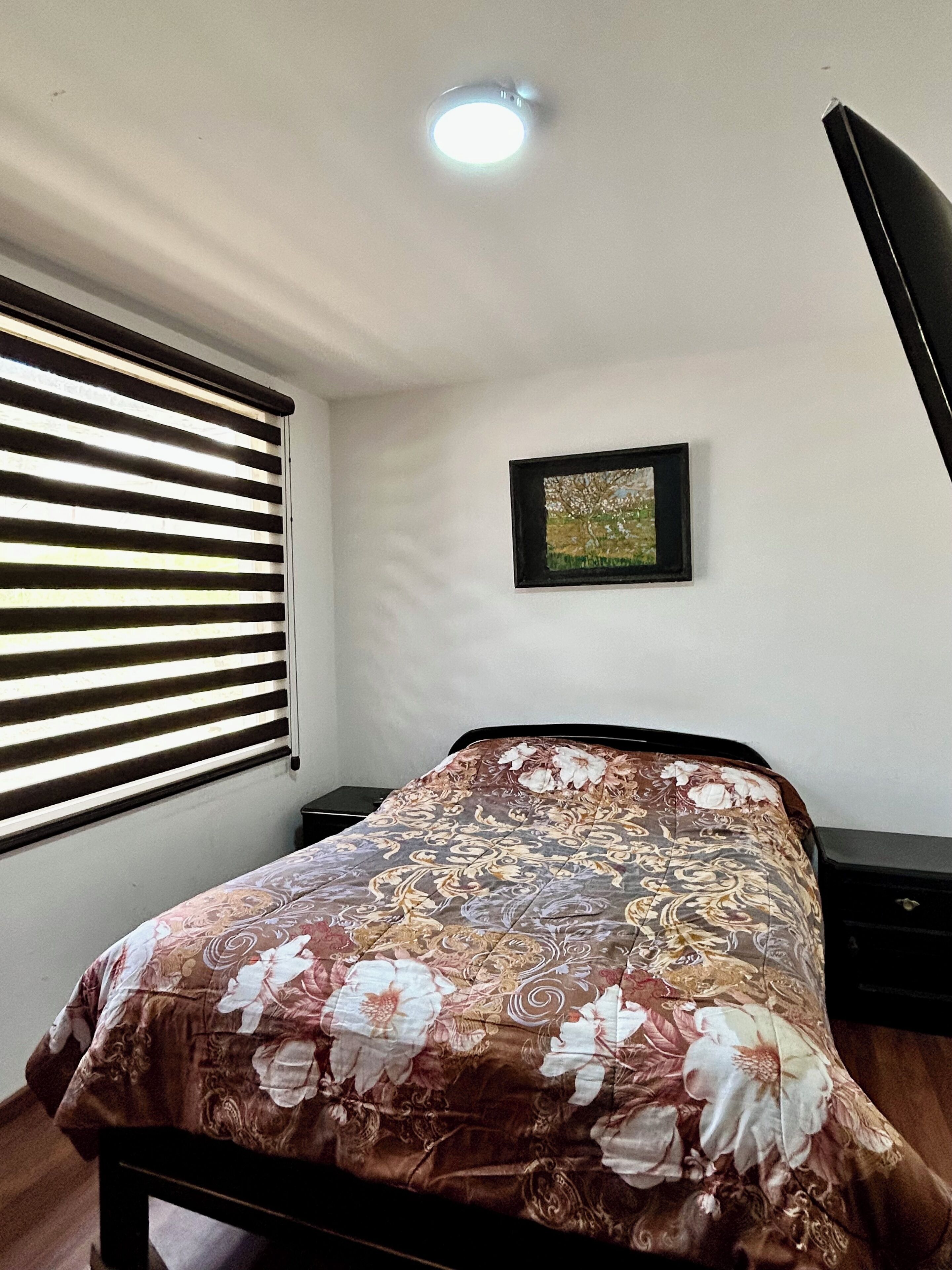 4 bedrooms, iron/ironing board, WiFi (free), bed sheets
