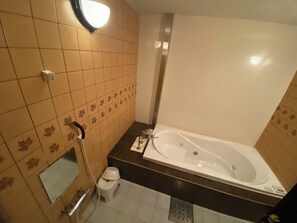 Doppia Standard | Bagno | Combinazione doccia/vasca, set di cortesia gratuito, asciugacapelli