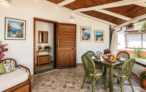 1 bedroom stunning home in Nicotera Marina
