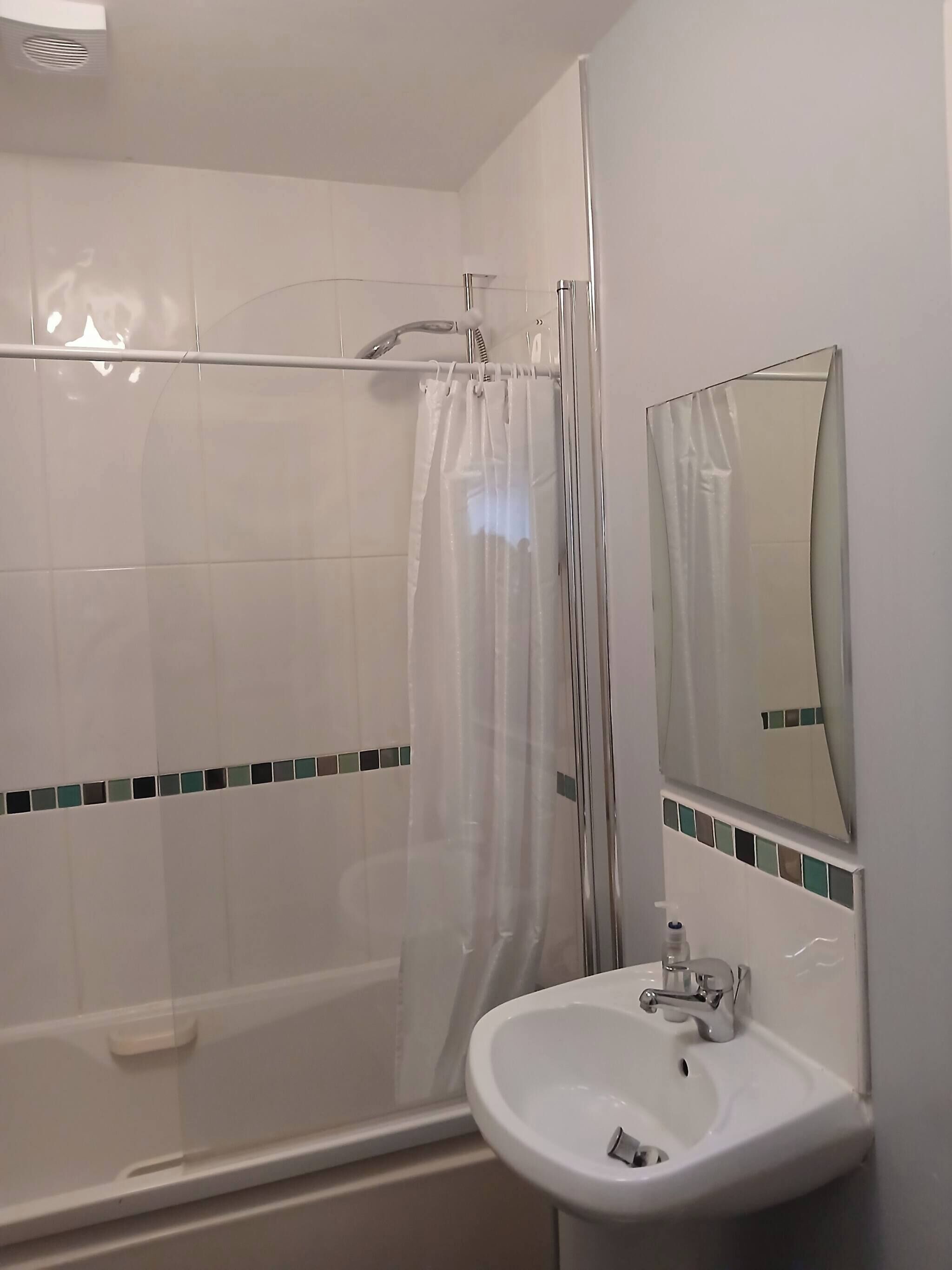 Shared Dormitory, 1 Bedroom | Bathroom