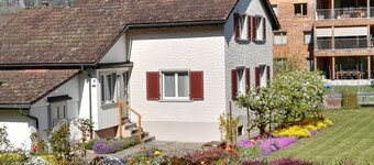 Schils, (Flums). 5 Zimmerhaus mit Bad/Dusche by Interhome