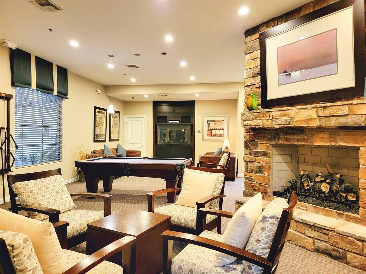 Spielezimmer