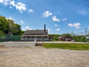 Sportplatz