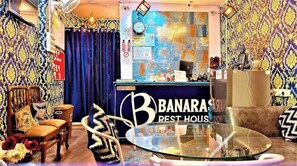 Reception - Hotel Banaras Rest House Near Temple  (Varanasi)