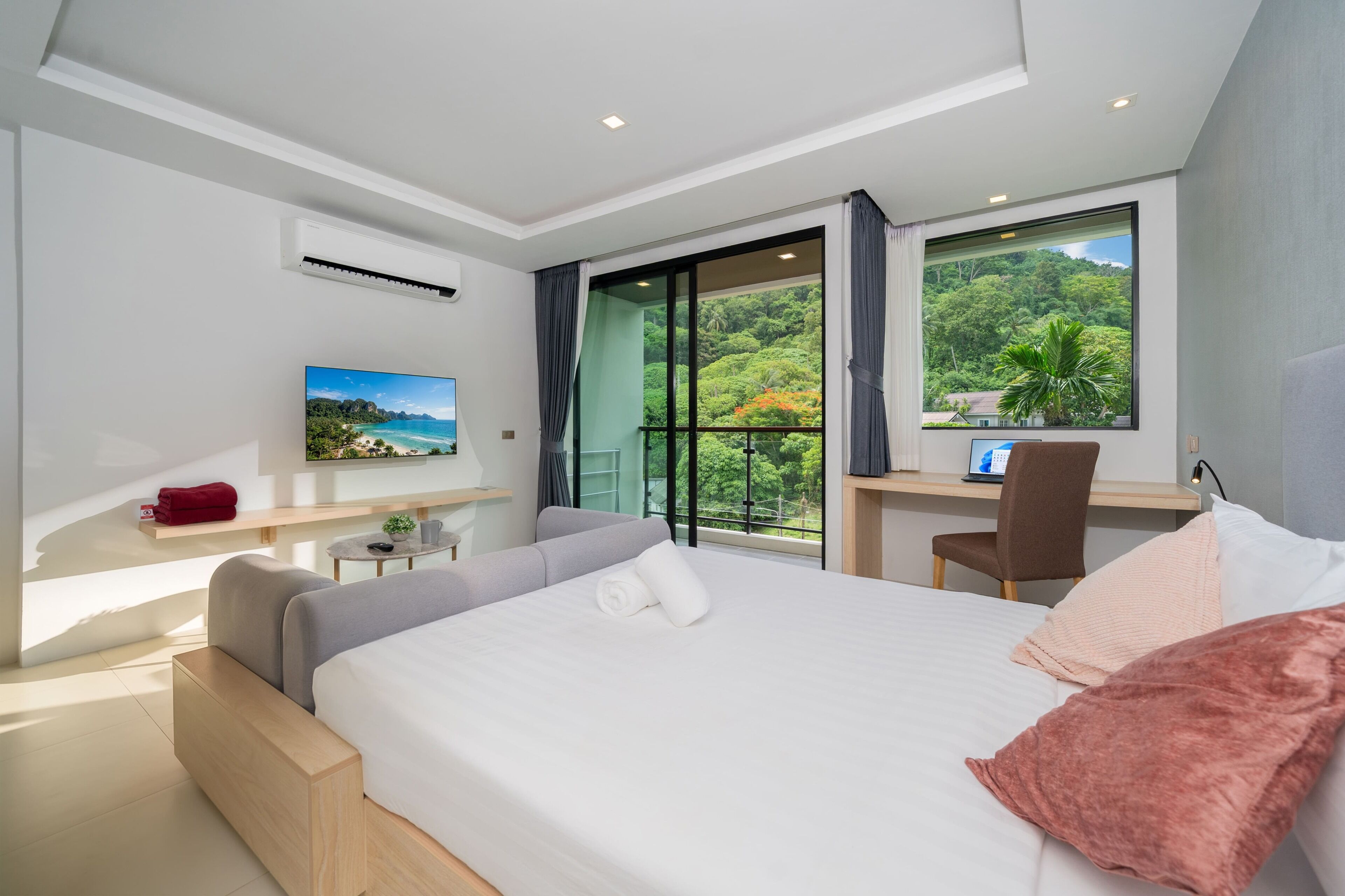 In-room safe, blackout curtains, iron/ironing board, free WiFi