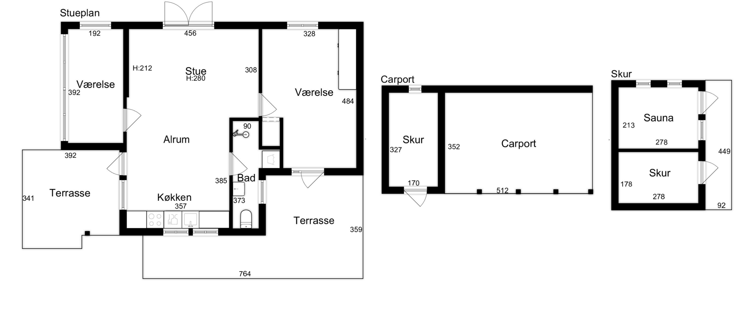 A hotel floor plan with a central courtyard, ensuite bathrooms, and a sauna.