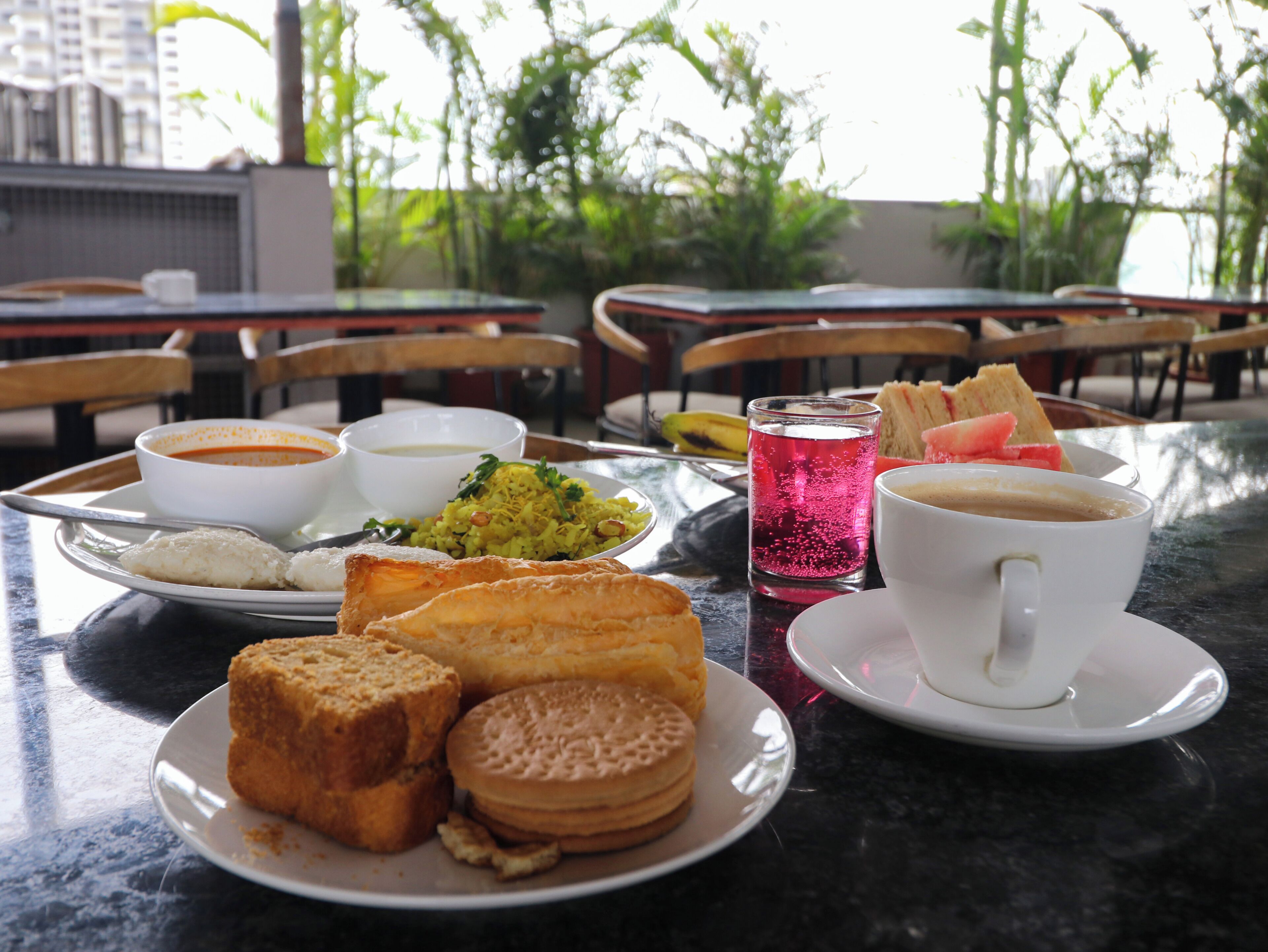 Desayuno completo todos los días (con cargo)