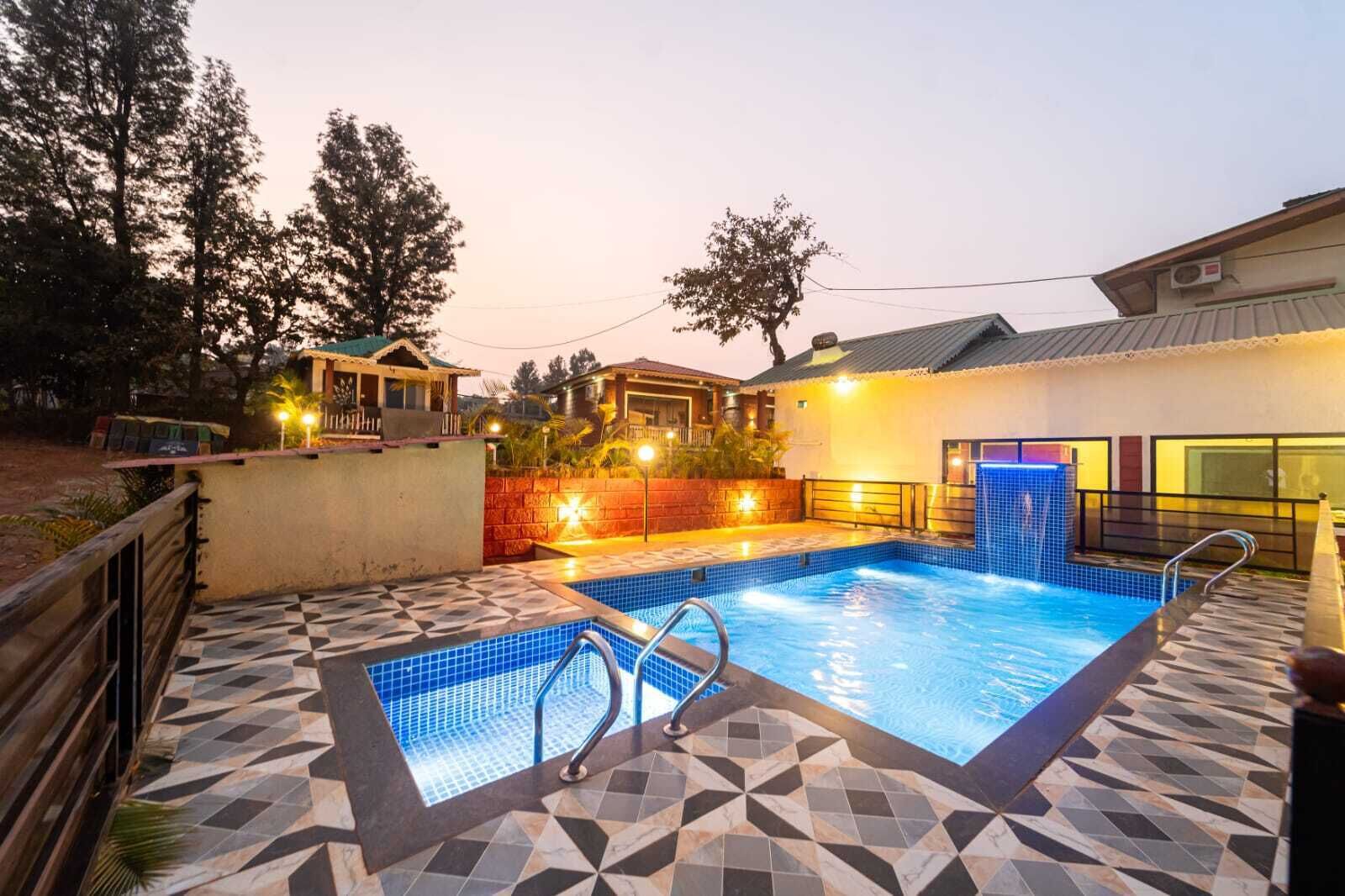 Una piscina techada