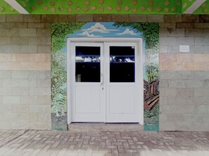 Exterior detail - Hotel O near Citraland formerly Brayan (Medan)