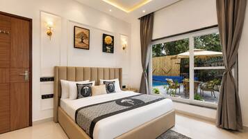 Deluxe Villa | Iron/ironing board, WiFi (free)