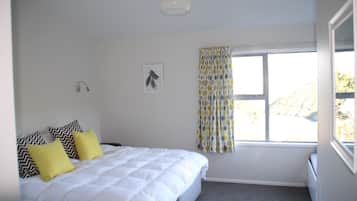 1 chambre, fer et planche à repasser, Wi-Fi gratuit, draps fournis