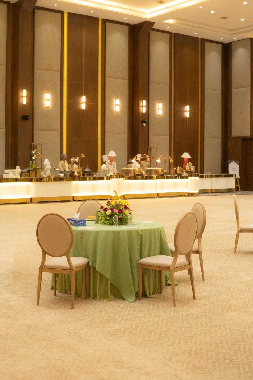 Banquet hall