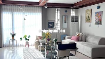 Standard House | Living area