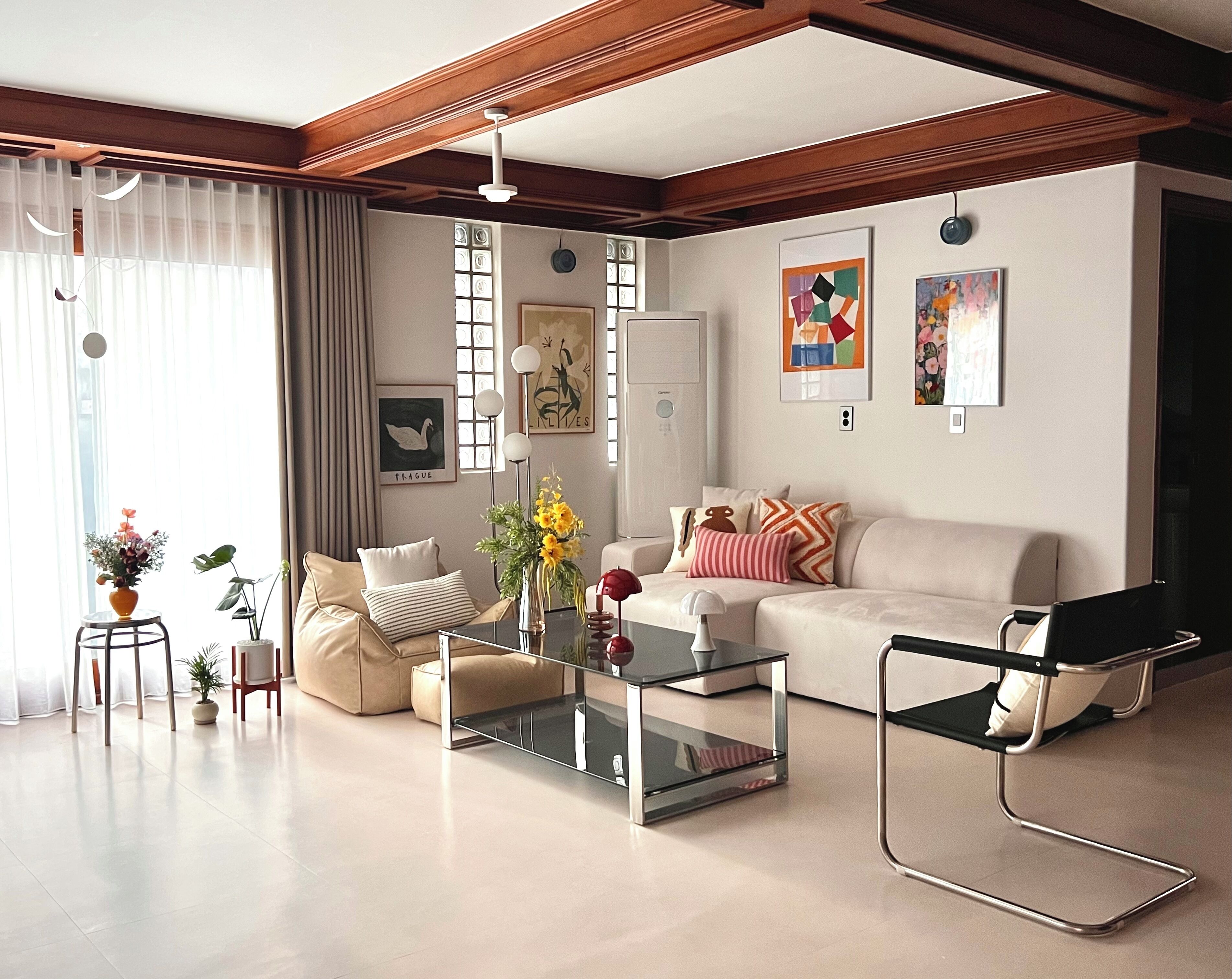 Casa Standard | Soggiorno
