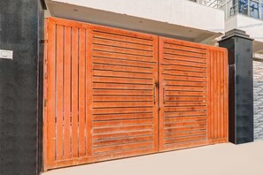 Perincian bahagian luar