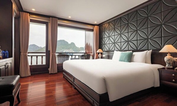 Free WiFi - Lan ha bay luxury cruise (Ha long)
