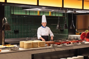 Dining - Hampton by Hilton Hangzhou Lakeside Wulin Square (Hangzhou)