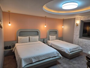 Royal Twin kamer | Een laptopwerkplek, verduisterende gordijnen, gratis wifi