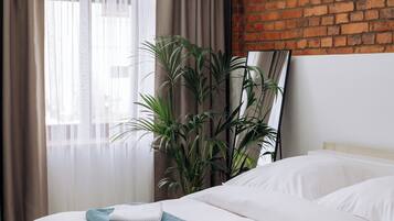 1 habitación, tabla de planchar con plancha, wifi y ropa de cama