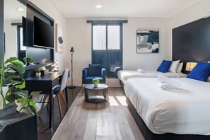 Room - Deluxe Twin Room - Sleeps 3 (Greenacre)