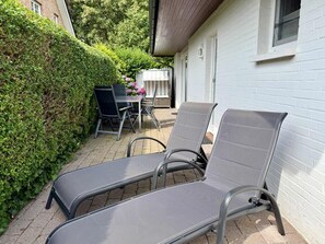 Outdoor dining - Reiherweg Ferienhas - Beautiful vacation home for 4 people, quiet and close to the beach (Sylt)