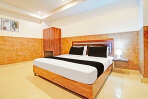 Classic Room | Free WiFi - Collection O Uttaranchal University (Dehradun)
