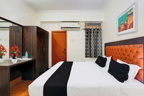 Habitación doble Deluxe | Escritorio y wifi gratis