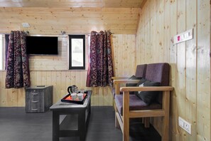 Living area - Collection O Brein Nishat (Srinagar)